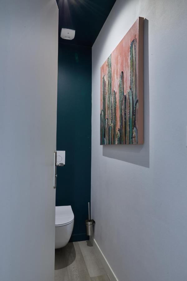 Centre Ville A Pied Appt Avec Sauna, Linge, Wifi, Stationnement Gratuit Vannes Exteriör bild